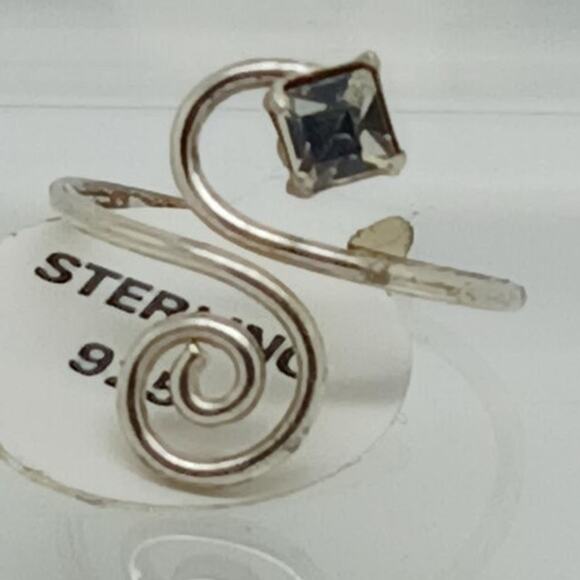 Sexy Clear Crystal Rhinestone Toe Ring Adjustable Size, Sterling Silver Gift box - Picture 1 of 8